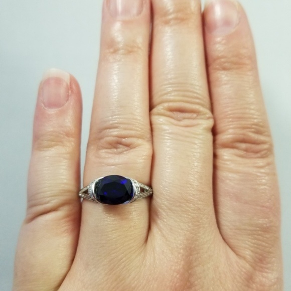 2ct Horizontal Lab Created Sapphire Ring - Picture 6 of 7